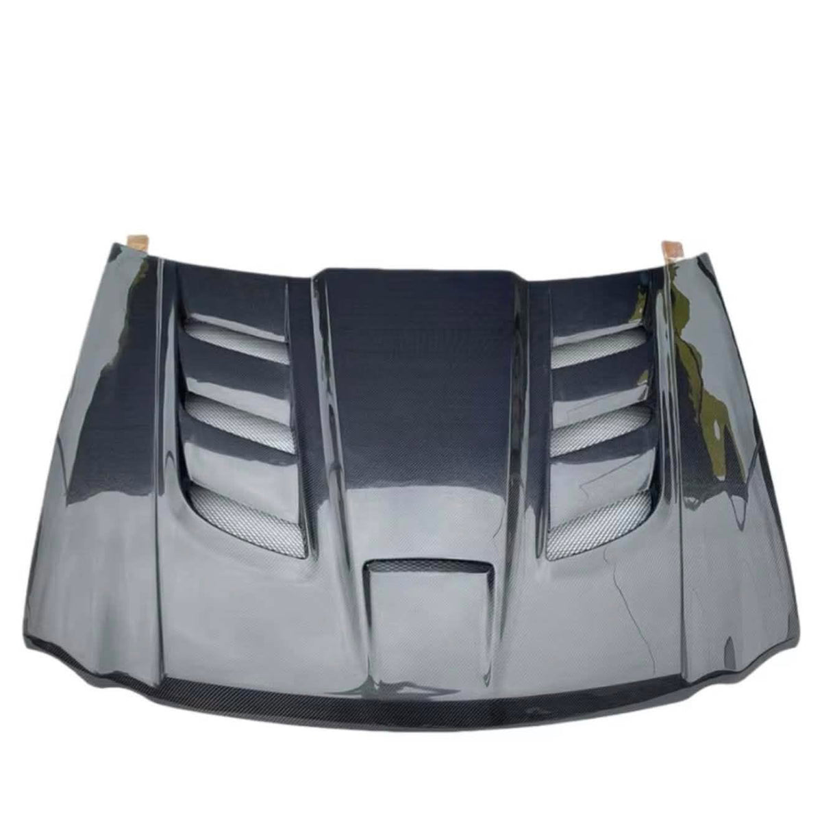 Jeep WK1 carbon fiber hood